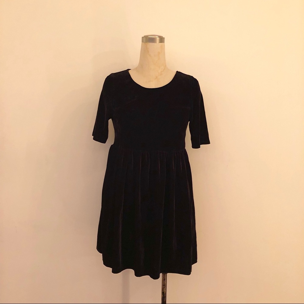 Audrey - Black Velvet Babydoll Dress